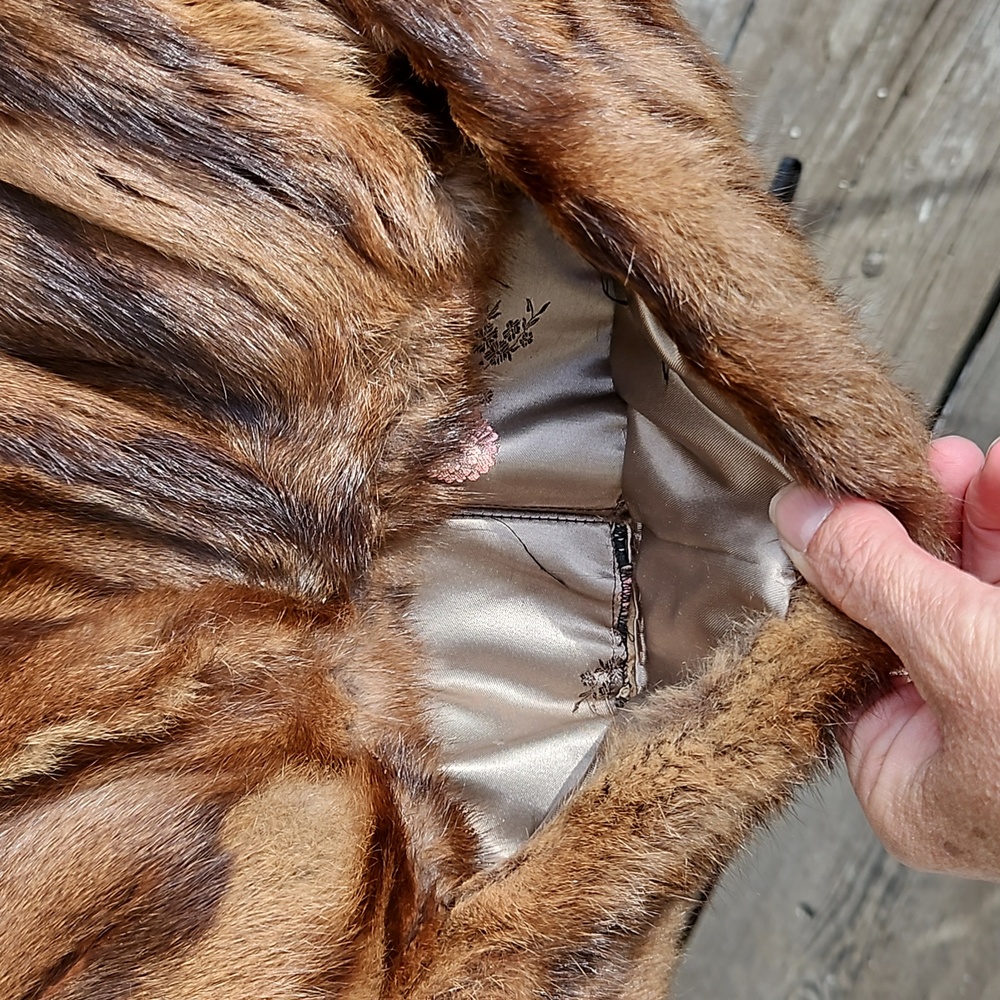 Vintage Horace Colley Handmade Fur From 1950s - Picture 5 of 12